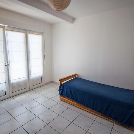 Appartement Grand Calme Et Agreable *