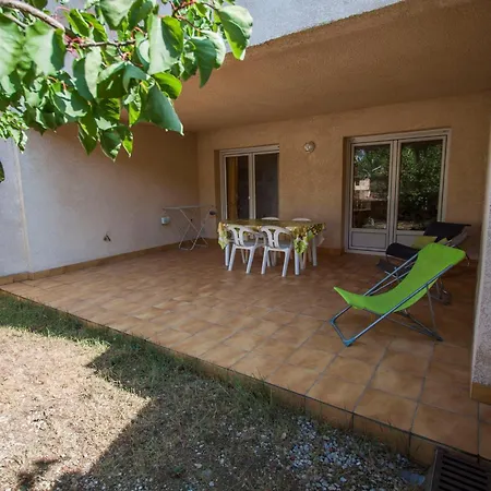 Grand Calme Et Agreable Appartement *
